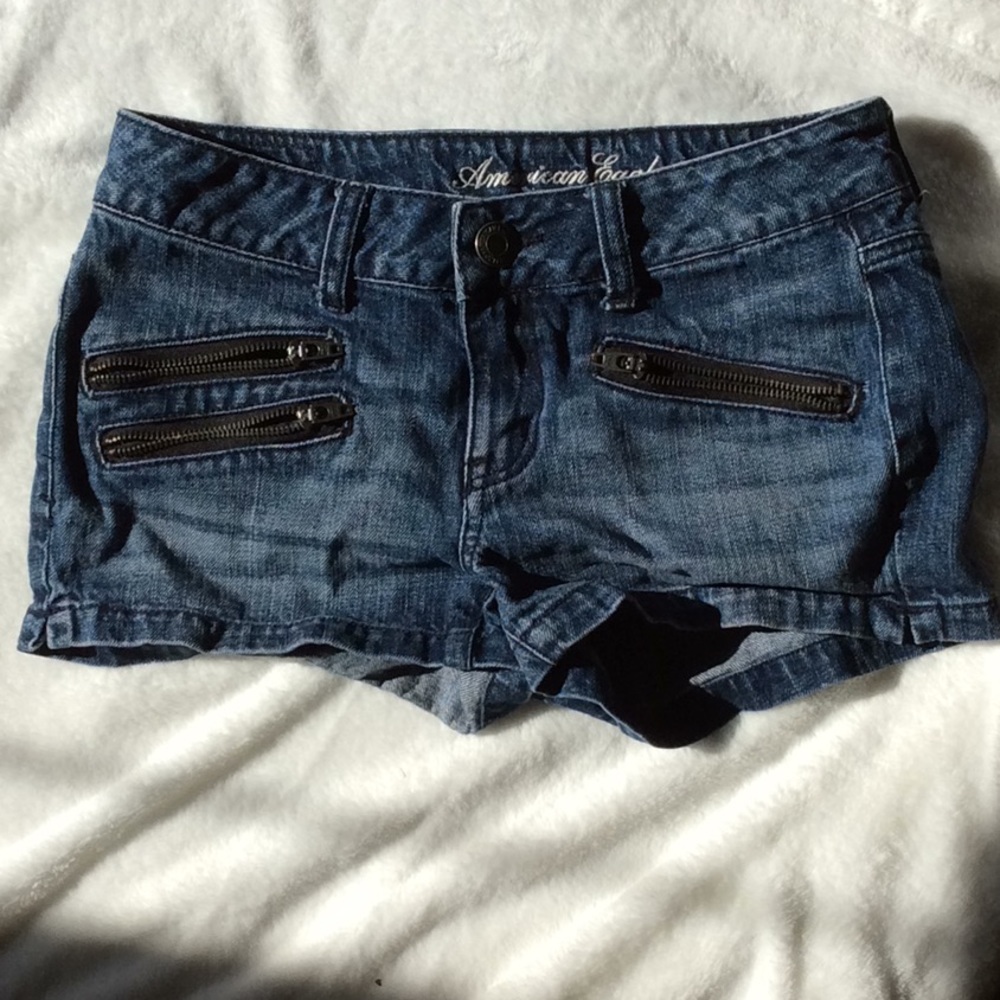 American eagle 100% cotton shorts (size 0)